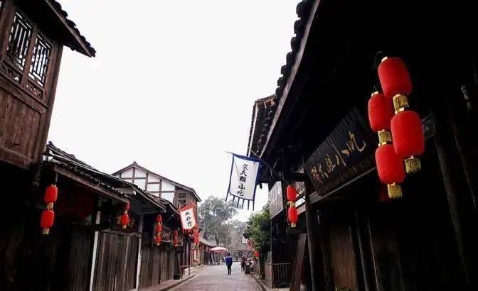 酒企、大众品齐走低，食品ETF（515710）再陷回调止步两连涨，北向资金大幅流入，后市如何看？